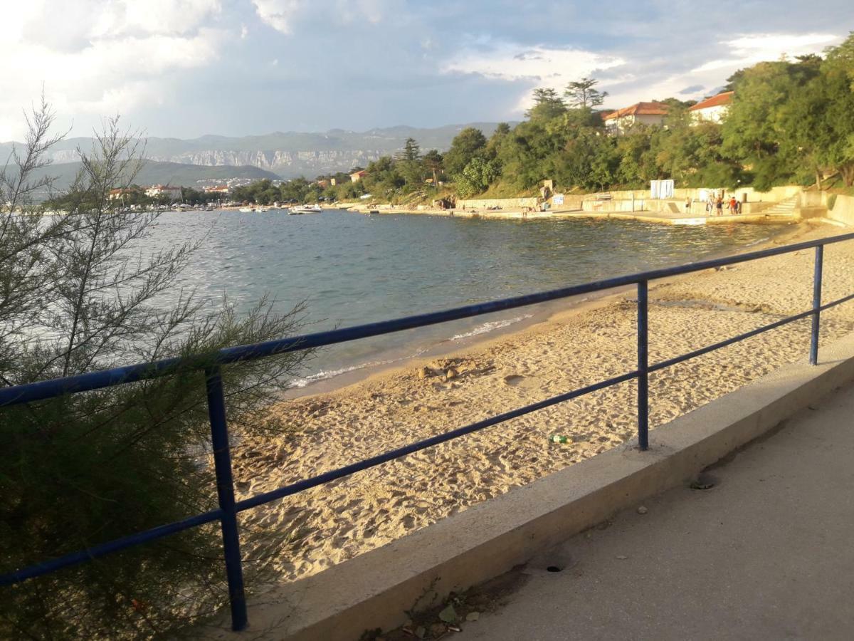 Apartments Mario Malinska Εξωτερικό φωτογραφία