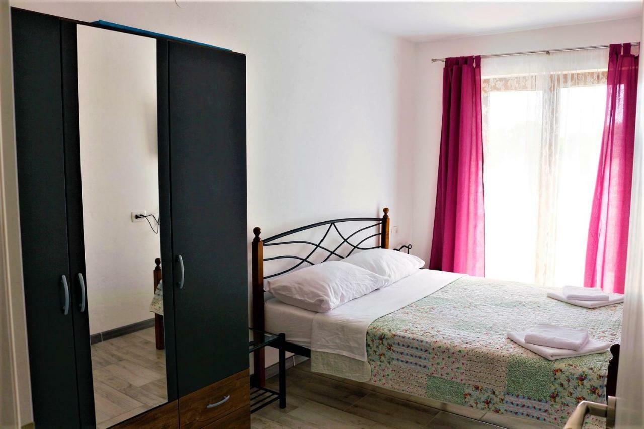 Apartments Mario Malinska Εξωτερικό φωτογραφία