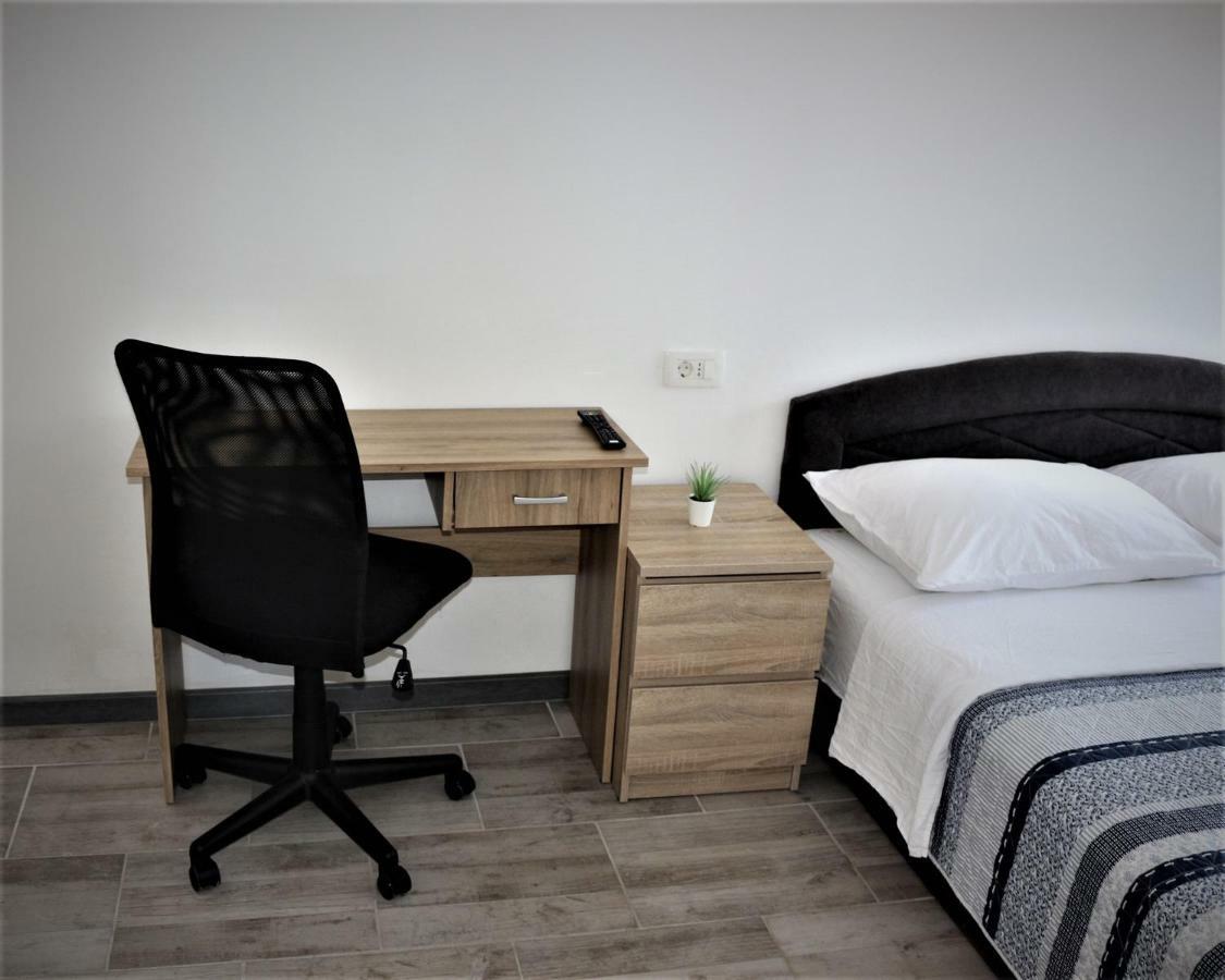 Apartments Mario Malinska Εξωτερικό φωτογραφία